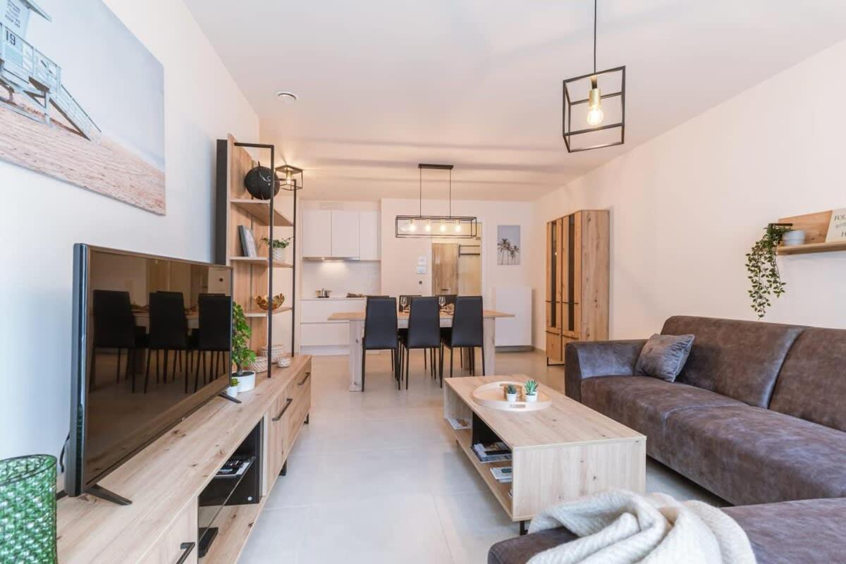 Huswell - Bright Apartment Only 5 Minutes From The Beach Middelkerke Exterior photo